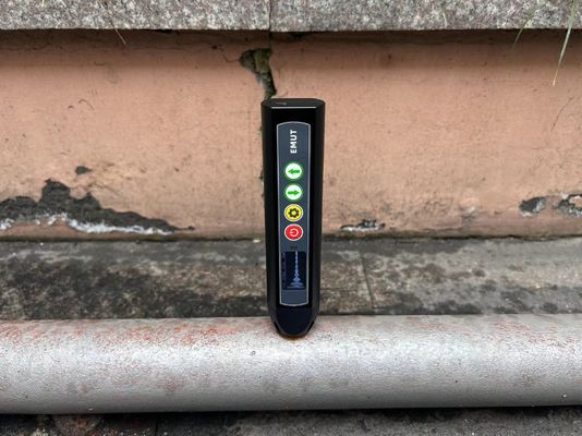 高温表面のスキャンEMAT空気結合超音波厚み計