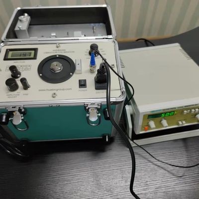 デジタル振動校正器 カリブレーター振動計 振動振動器 1Hz から 10kHz 連続調整可能なHG-5020i